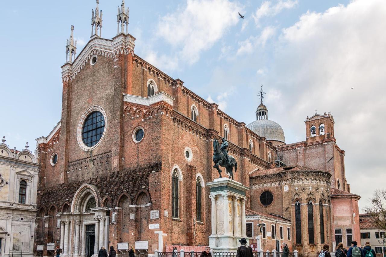 Doge's Pantheon & St.mark School In Hidden Appartement *